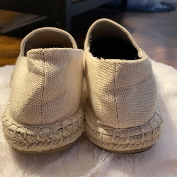 New Espadrilles Shoes - Picture 6 of 6